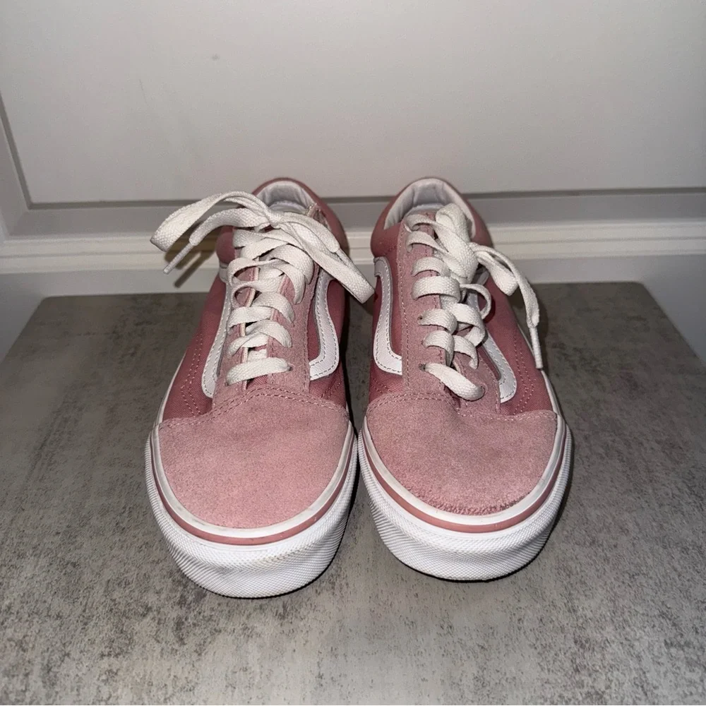 Old Skool Shoe Dawn Pink / True White Size 4.5 Men / 6 Women - Picture 2 of 7